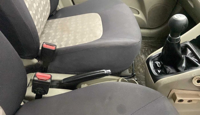 2015 Maruti Celerio VXI CNG, CNG, Manual, 82,115 km, Gear Lever