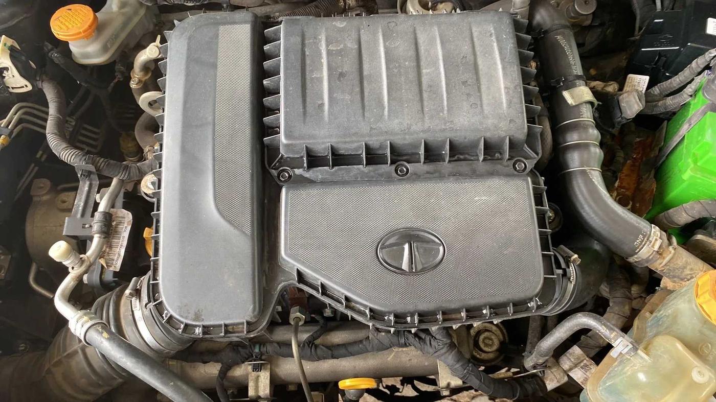 2019 Tata NEXON XM DIESEL, Diesel, Manual, 86,098 km, Open Bonet