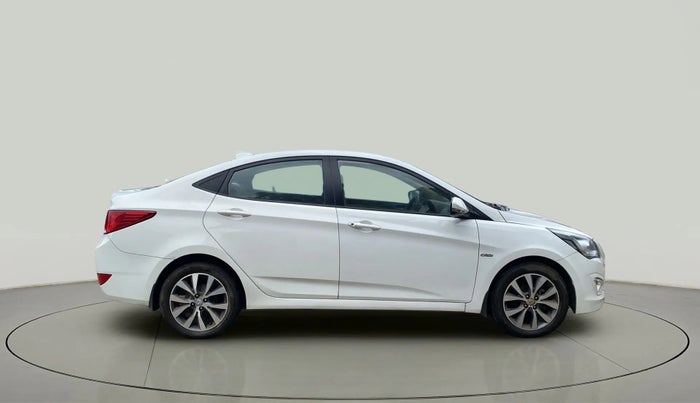 2017 Hyundai Verna 1.6 CRDI SX, Diesel, Manual, 1,23,051 km, Right Side