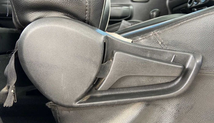2019 Maruti S PRESSO VXI PLUS AMT, Petrol, Automatic, 49,867 km, Driver Side Adjustment Panel