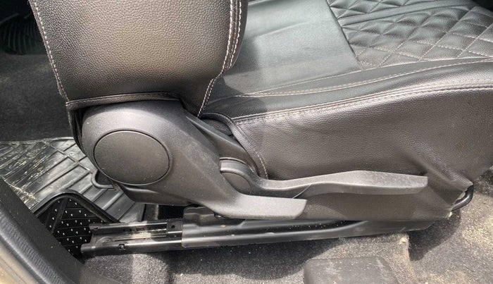2019 Maruti Baleno ZETA PETROL 1.2, Petrol, Manual, 38,470 km, Driver Side Adjustment Panel