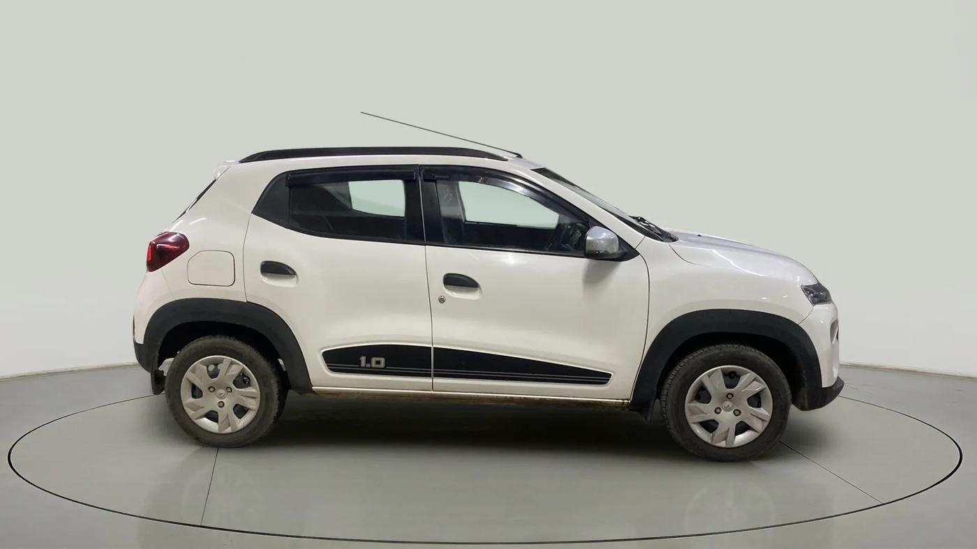 2023 Renault Kwid RXT 1.0, Petrol, Manual, 8,333 km, Right Side View