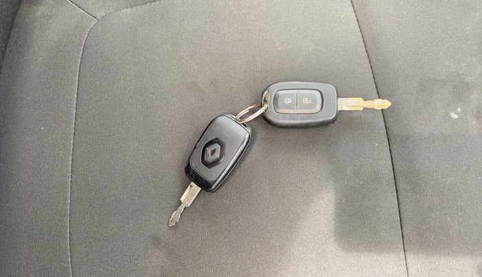 2020 Renault Kwid CLIMBER 1.0 (O), Petrol, Manual, 23,189 km, Key Close Up