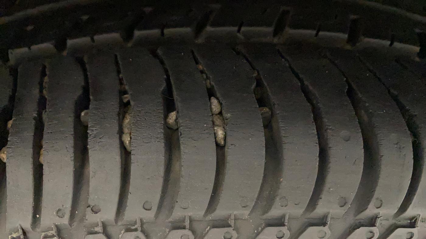 2015 Ford Ecosport TITANIUM 1.5L PETROL AT, Petrol, Automatic, 62,217 km, Right Rear Tyre Tread
