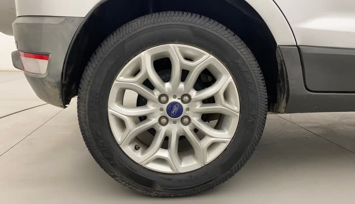 2015 Ford Ecosport TITANIUM 1.5L PETROL AT, Petrol, Automatic, 62,217 km, Right Rear Wheel