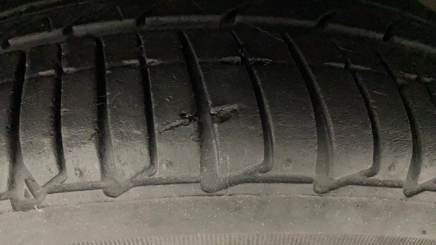 2022 Tata TIGOR XZ PLUS PETROL, Petrol, Manual, 32,395 km, Left Front Tyre Tread