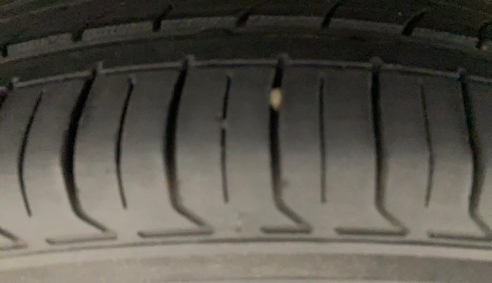 2019 Tata NEXON XZA PLUS PETROL, Petrol, Automatic, 90,050 km, Right Front Tyre Tread