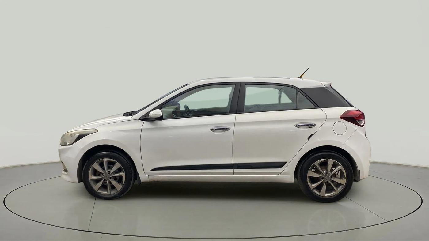 2015 Hyundai Elite i20 ASTA 1.2, CNG, Manual, 71,476 km, Left Side