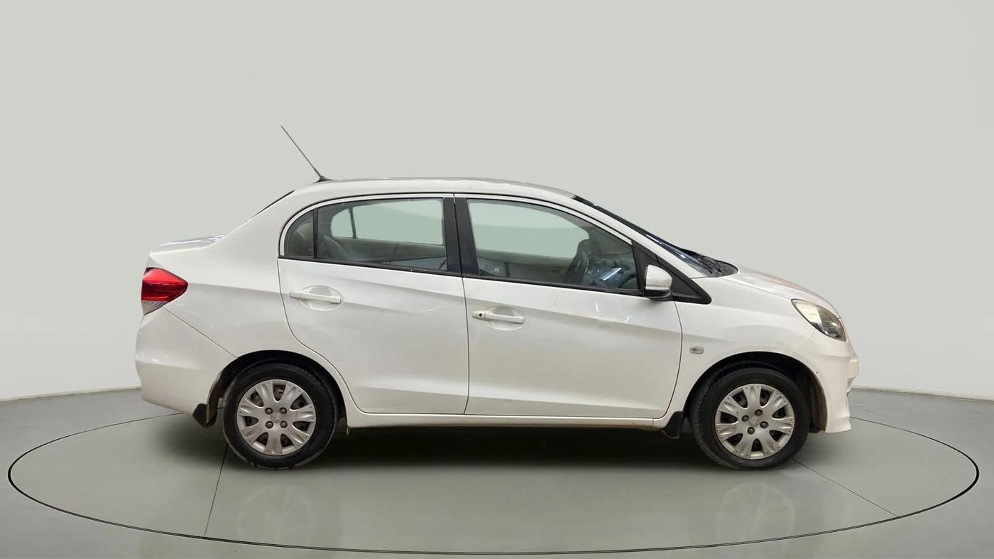 2015 Honda Amaze 1.2L I-VTEC S, Petrol, Manual, 53,909 km, Right Side View