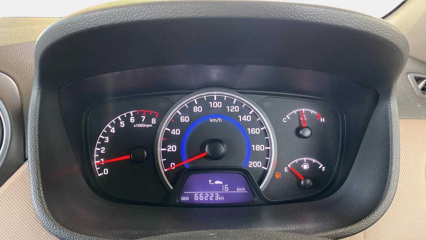 2017 Hyundai Grand i10 SPORTZ 1.2 KAPPA VTVT, Petrol, Manual, 66,227 km, Odometer Image