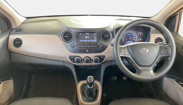 2017 Hyundai Grand i10 SPORTZ 1.2 KAPPA VTVT, Petrol, Manual, 66,227 km, Dashboard