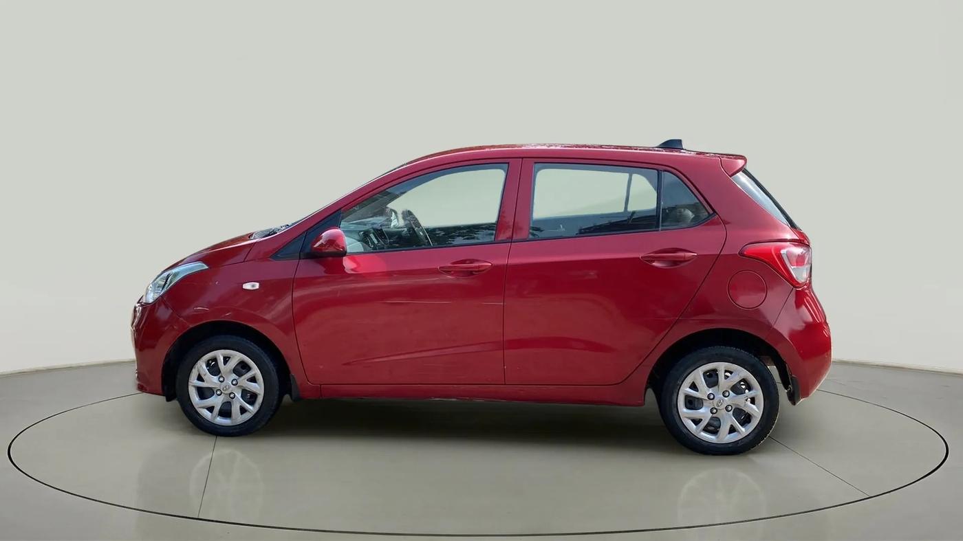 2017 Hyundai Grand i10 SPORTZ 1.2 KAPPA VTVT, Petrol, Manual, 66,227 km, Left Side