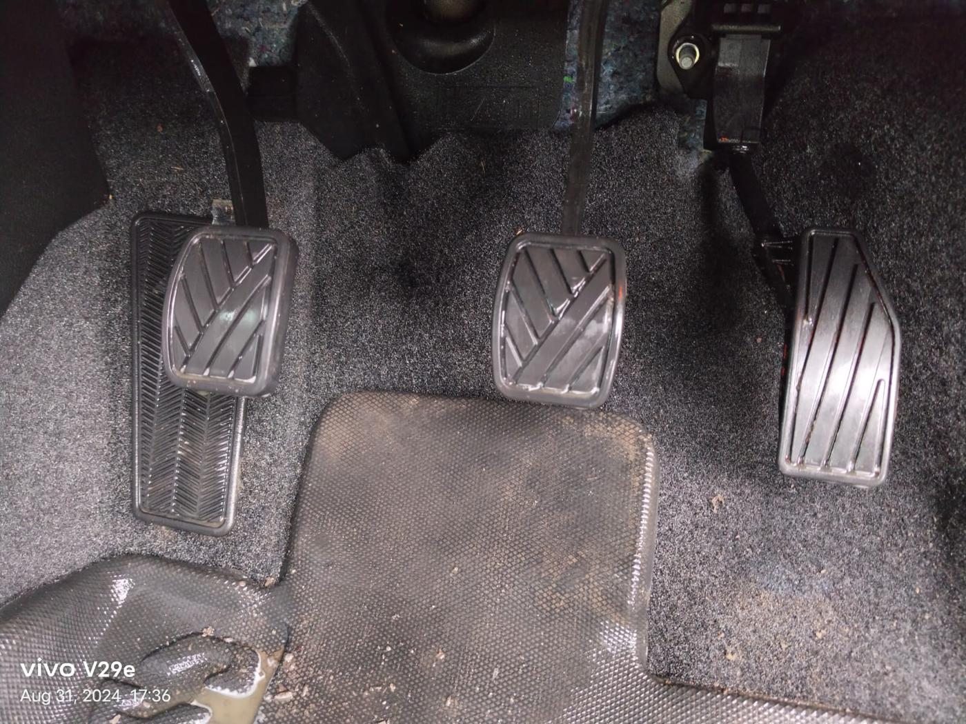 2022 Maruti Baleno ALPHA PETROL 1.2, Petrol, Manual, 2,031 km, Pedals