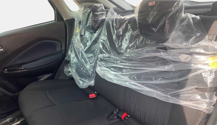 2022 Maruti Baleno ALPHA PETROL 1.2, Petrol, Manual, 2,031 km, Right Side Rear Door Cabin