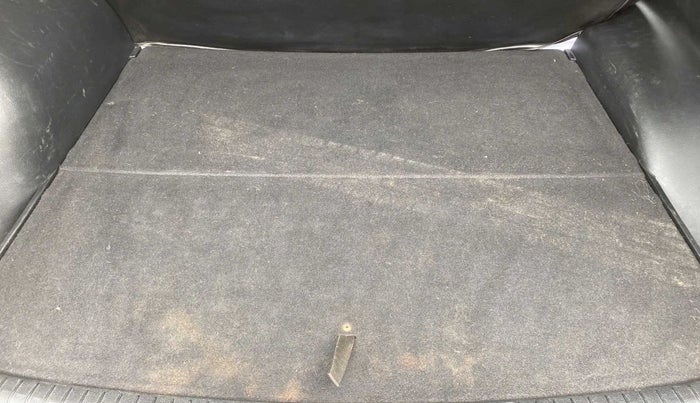 2018 Hyundai Creta E PLUS 1.6 PETROL, Petrol, Manual, 73,474 km, Boot Inside