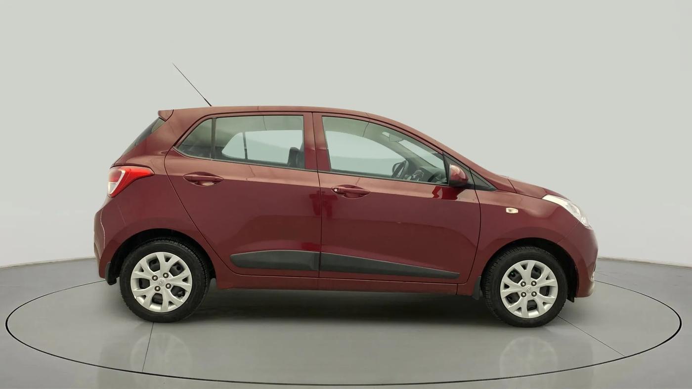 2016 Hyundai Grand i10 MAGNA 1.2 KAPPA VTVT, Petrol, Manual, 36,010 km, Right Side View