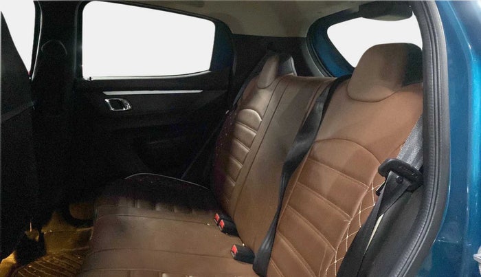 2022 Renault Kwid CLIMBER MT 1.0, Petrol, Manual, 19,937 km, Right Side Rear Door Cabin