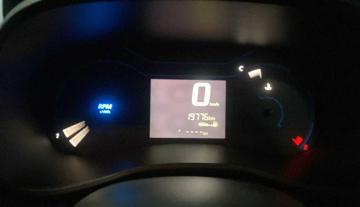 2022 Renault Kwid CLIMBER MT 1.0, Petrol, Manual, 19,937 km, Odometer Image
