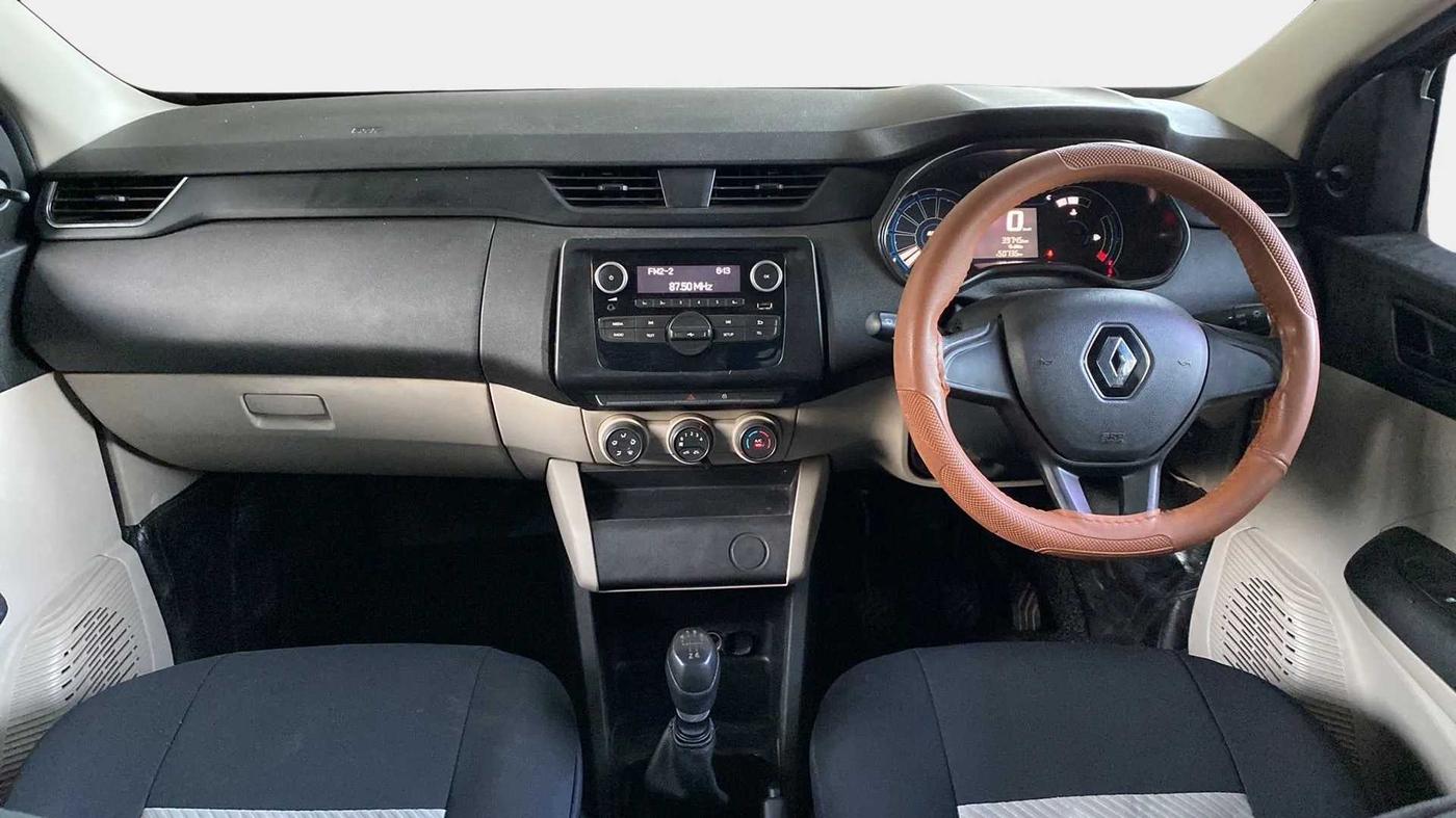2022 Renault TRIBER RXL MT, Petrol, Manual, 39,834 km, Dashboard