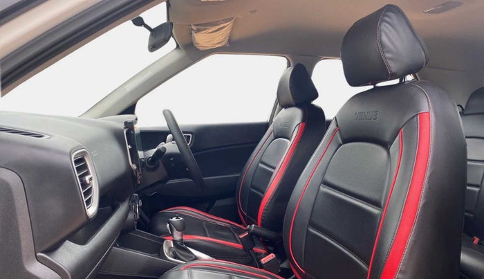 2019 Hyundai VENUE S 1.0 TURBO DCT, Petrol, Automatic, 50,055 km, Right Side Front Door Cabin