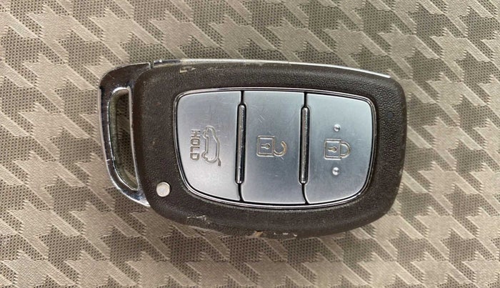2019 Hyundai Elite i20 ASTA 1.4 CRDI (O), Diesel, Manual, 32,332 km, Key Close Up