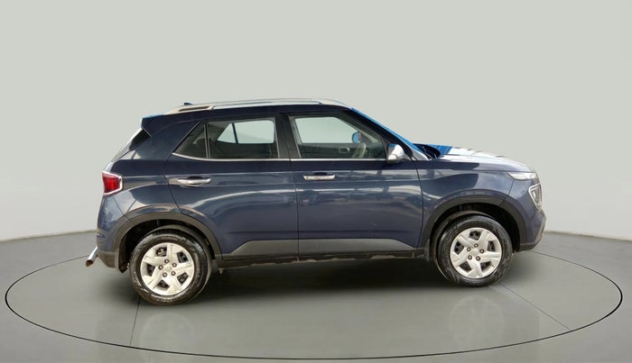 2020 Hyundai VENUE S+ 1.2, Petrol, Manual, 44,438 km, Right Side View