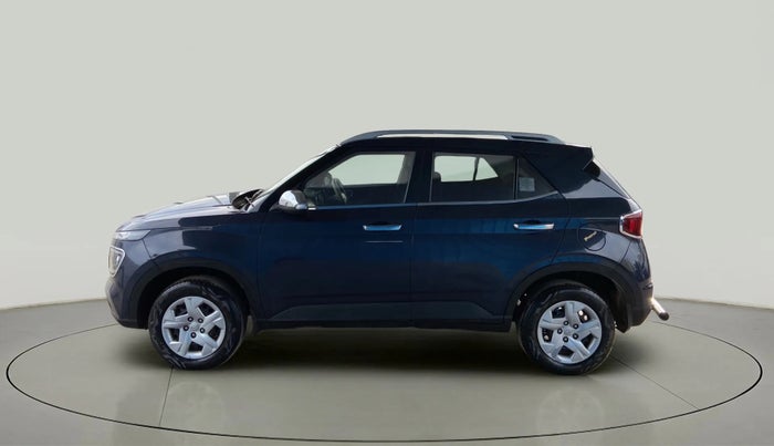 2020 Hyundai VENUE S+ 1.2, Petrol, Manual, 44,438 km, Left Side