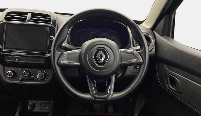 2022 Renault Kwid RXT 1.0 AMT (O), Petrol, Automatic, 7,603 km, Steering Wheel Close Up