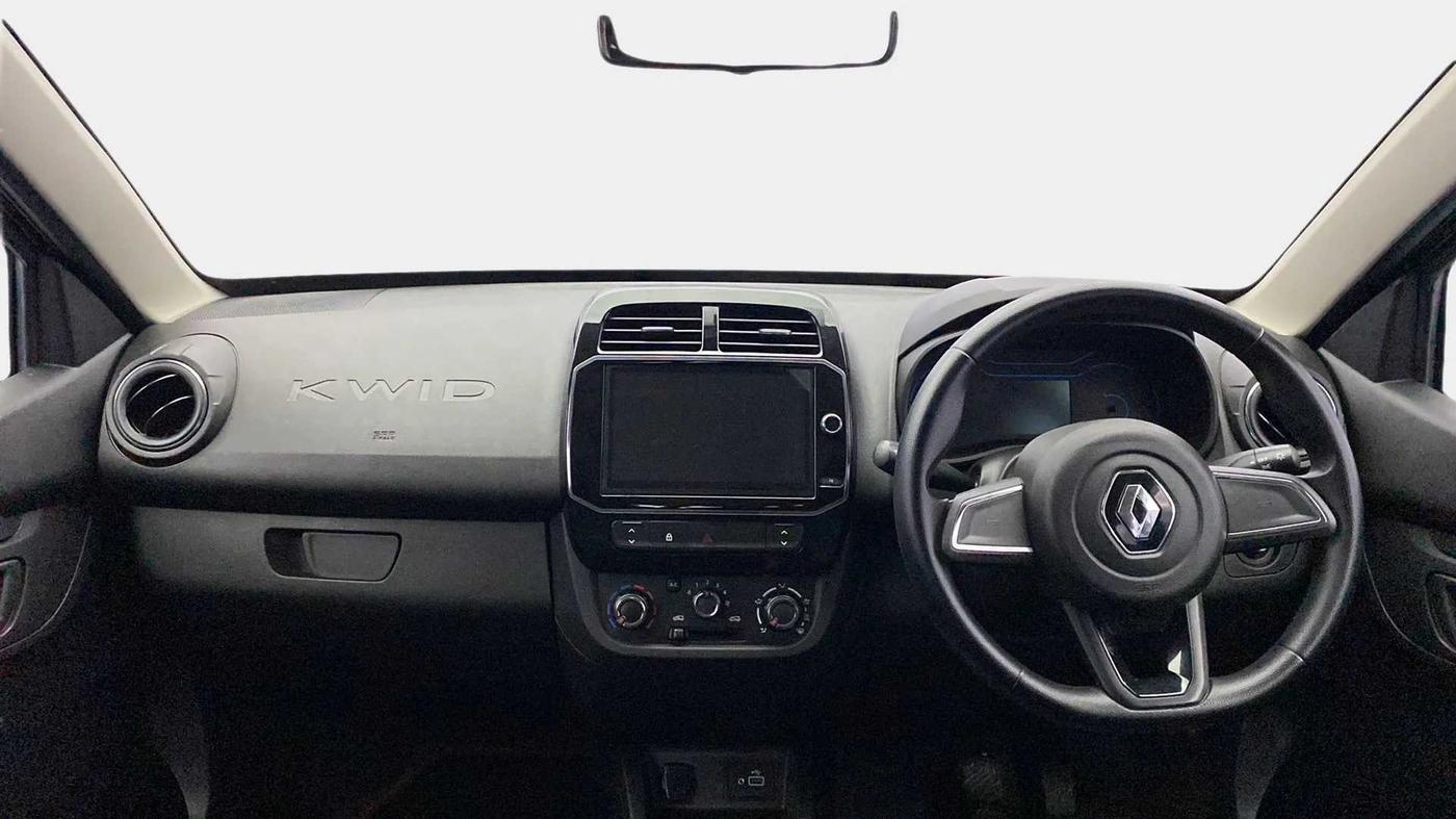 2022 Renault Kwid RXT 1.0 AMT (O), Petrol, Automatic, 7,603 km, Dashboard