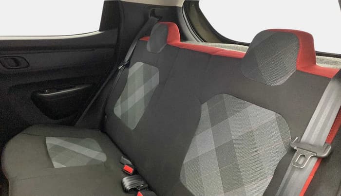 2022 Renault Kwid RXT 1.0 AMT (O), Petrol, Automatic, 7,603 km, Right Side Rear Door Cabin