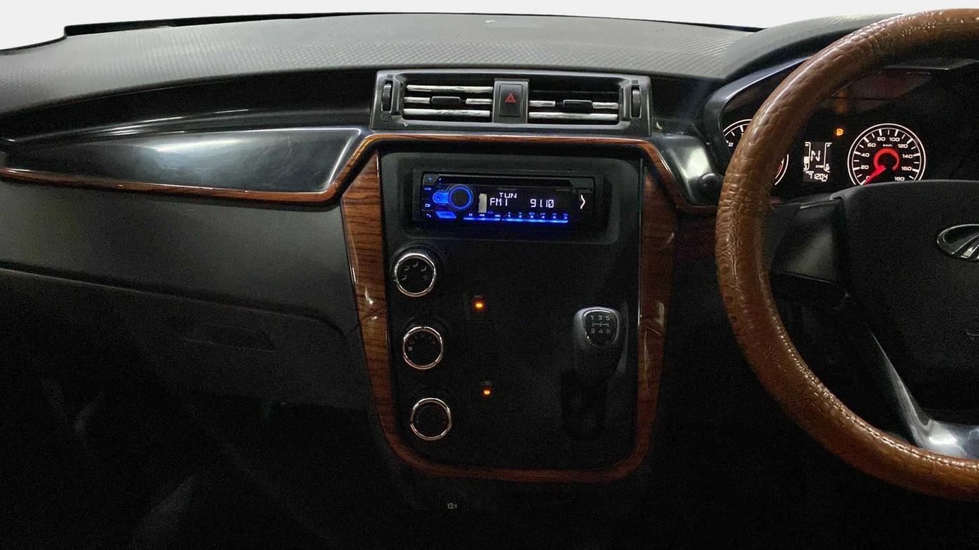 2019 Mahindra Kuv100 K2 TRIP CNG, CNG, Manual, 71,112 km, Air Conditioner