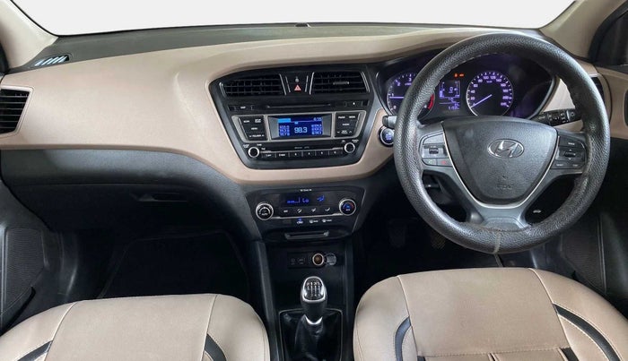 2015 Hyundai Elite i20 SPORTZ 1.4 (O) CRDI, Diesel, Manual, 51,943 km, Dashboard