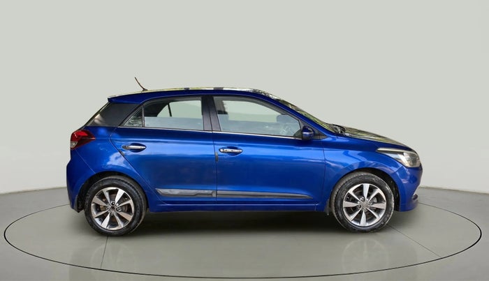 2015 Hyundai Elite i20 SPORTZ 1.4 (O) CRDI, Diesel, Manual, 51,943 km, Right Side View