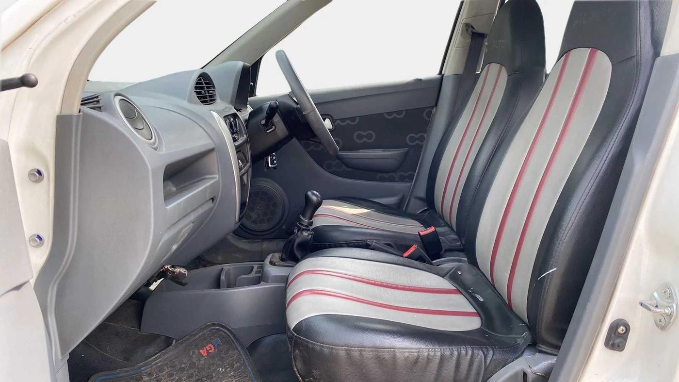 2015 Maruti Alto 800 LXI, Petrol, Manual, 32,128 km, Right Side Front Door Cabin