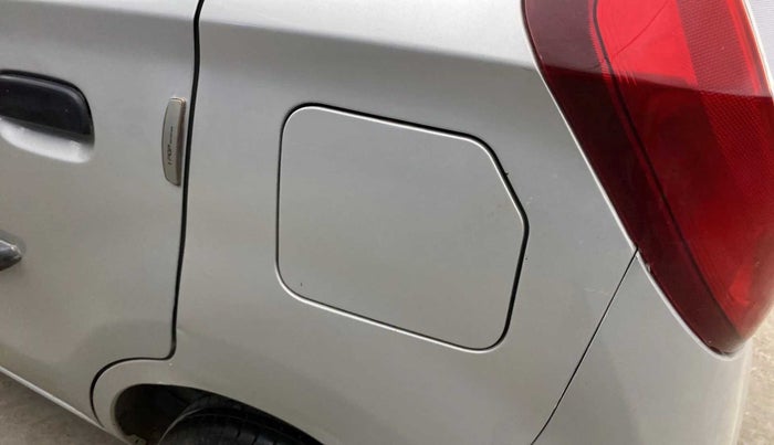 2017 Maruti Alto K10 VXI, Petrol, Manual, 99,422 km, Left quarter panel - Minor scratches