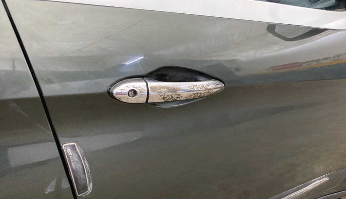 2022 Tata NEXON XMA SUNROOF DIESEL, Diesel, Automatic, 27,974 km, Driver-side door - Minor scratches
