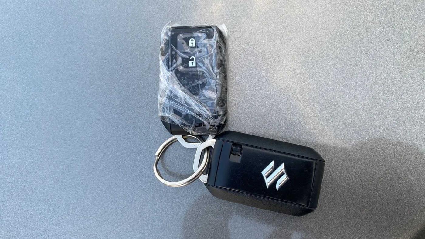 2020 Maruti Baleno ZETA PETROL 1.2, Petrol, Manual, 19,382 km, Key Close Up