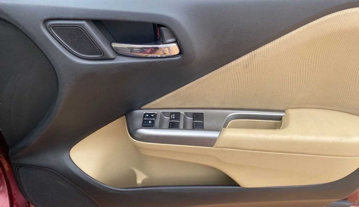 2015 Honda City 1.5L I-VTEC V MT, Petrol, Manual, 61,850 km, Driver Side Door Panels Control