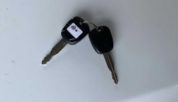 2019 Maruti Alto LXI, Petrol, Manual, 9,768 km, Key Close Up