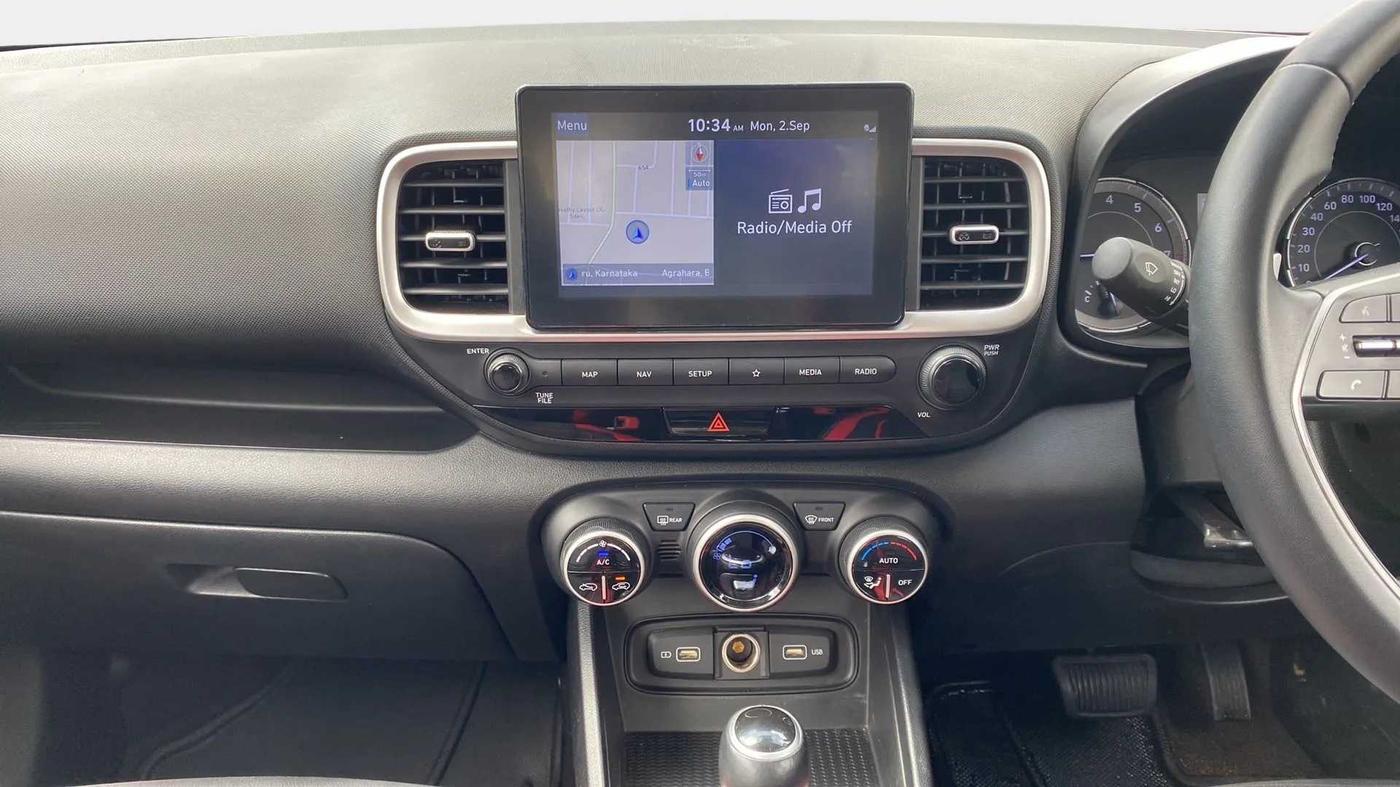 2021 Hyundai VENUE SX PLUS 1.0 TURBO DCT, Petrol, Automatic, 35,612 km, Air Conditioner