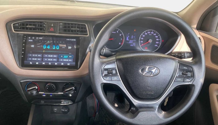 2020 Hyundai Elite i20 MAGNA PLUS 1.2, Petrol, Manual, 28,904 km, Steering Wheel Close Up