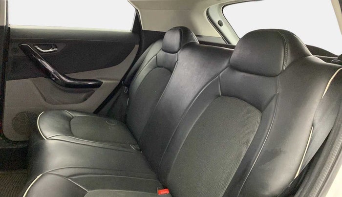 2019 Tata NEXON XZ PETROL, Petrol, Manual, 65,481 km, Right Side Rear Door Cabin