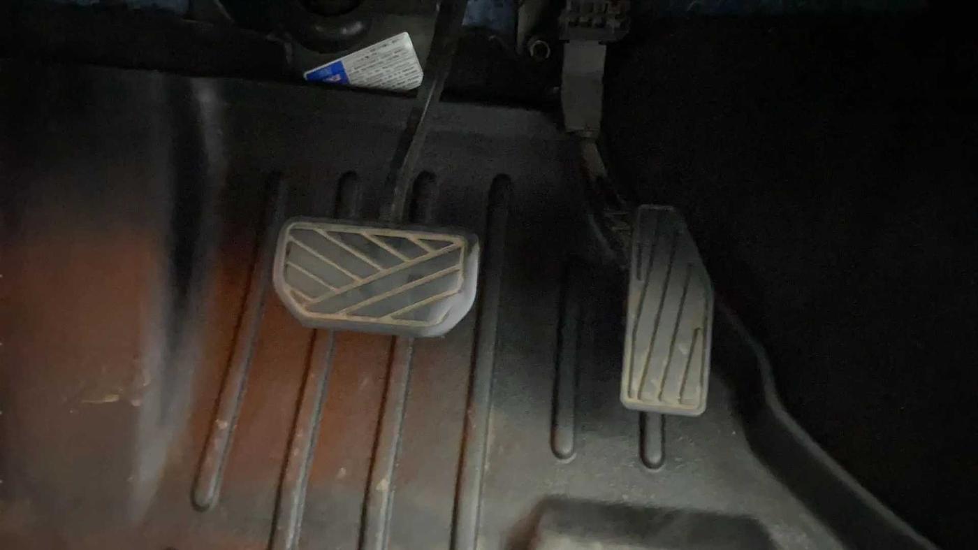 2020 Maruti Baleno ZETA CVT PETROL 1.2, Petrol, Automatic, 39,934 km, Pedals