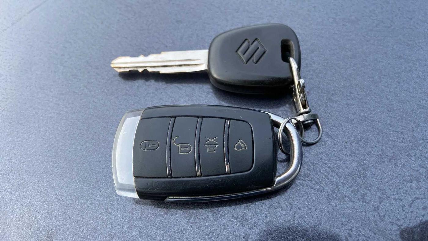 2022 Maruti Alto LXI O, Petrol, Manual, 22,221 km, Key Close Up
