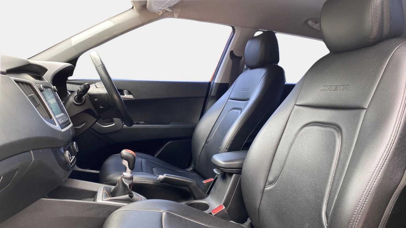 2018 Hyundai Creta SX PLUS 1.6 PETROL DUAL TONE, Petrol, Manual, 43,751 km, Right Side Front Door Cabin