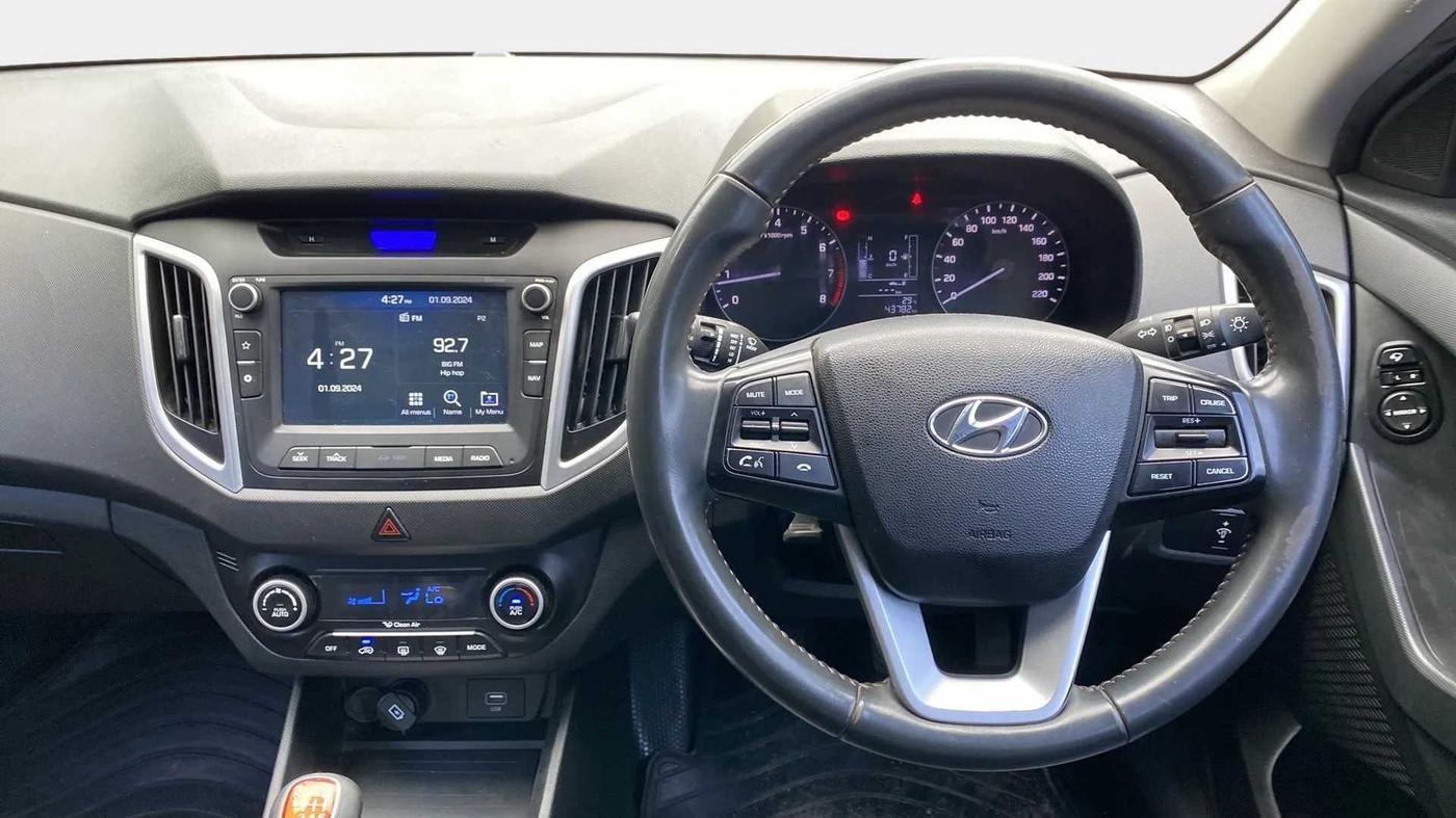 2018 Hyundai Creta SX PLUS 1.6 PETROL DUAL TONE, Petrol, Manual, 43,751 km, Steering Wheel Close Up