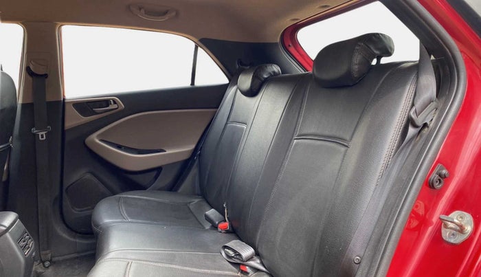 2017 Hyundai Elite i20 ASTA 1.2 (O), Petrol, Manual, 38,512 km, Right Side Rear Door Cabin