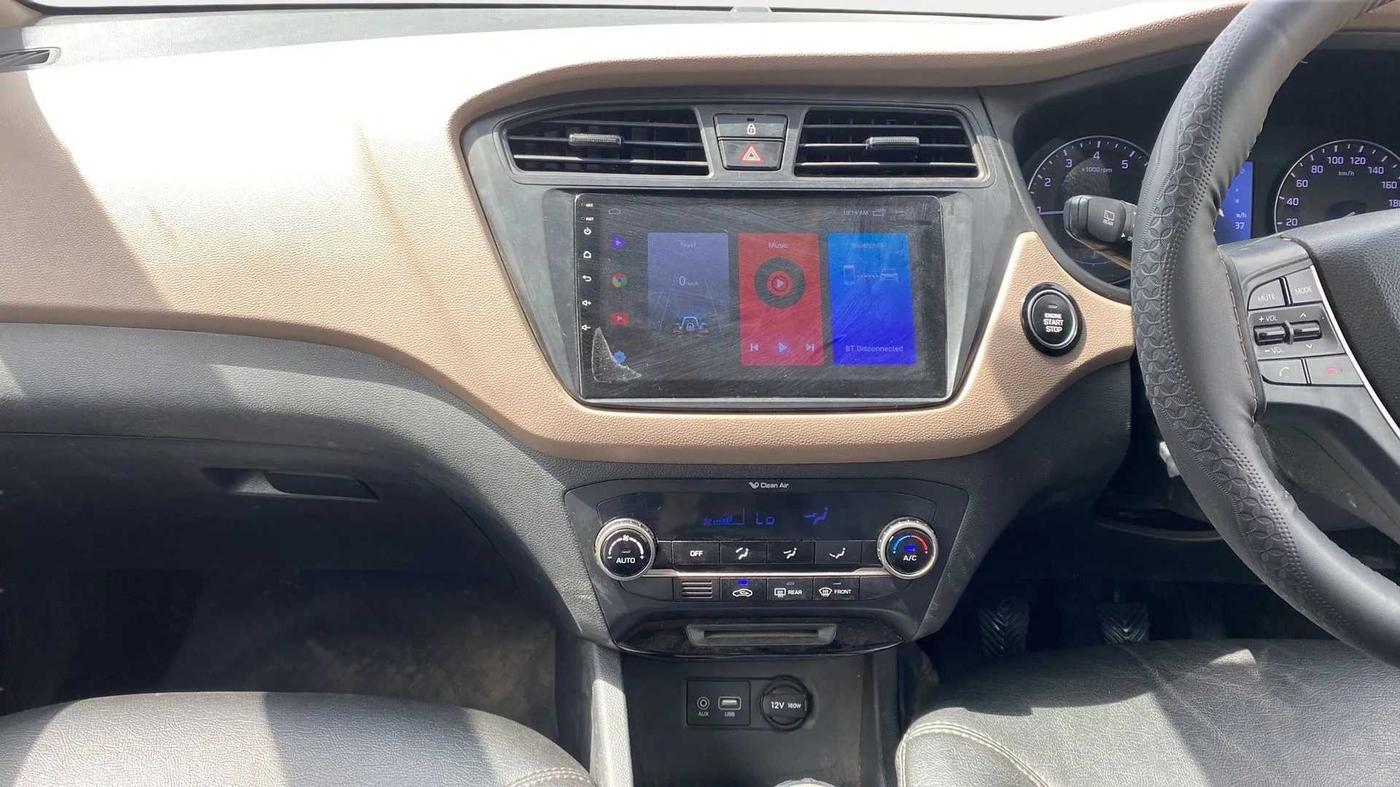 2017 Hyundai Elite i20 ASTA 1.2 (O), Petrol, Manual, 38,512 km, Air Conditioner