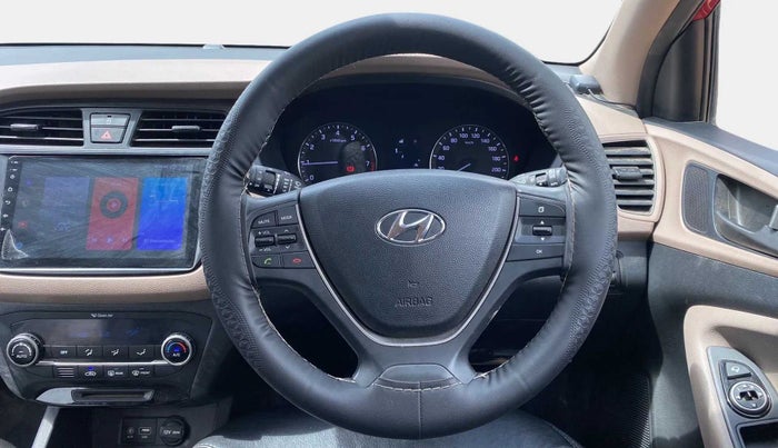2017 Hyundai Elite i20 ASTA 1.2 (O), Petrol, Manual, 38,512 km, Steering Wheel Close Up