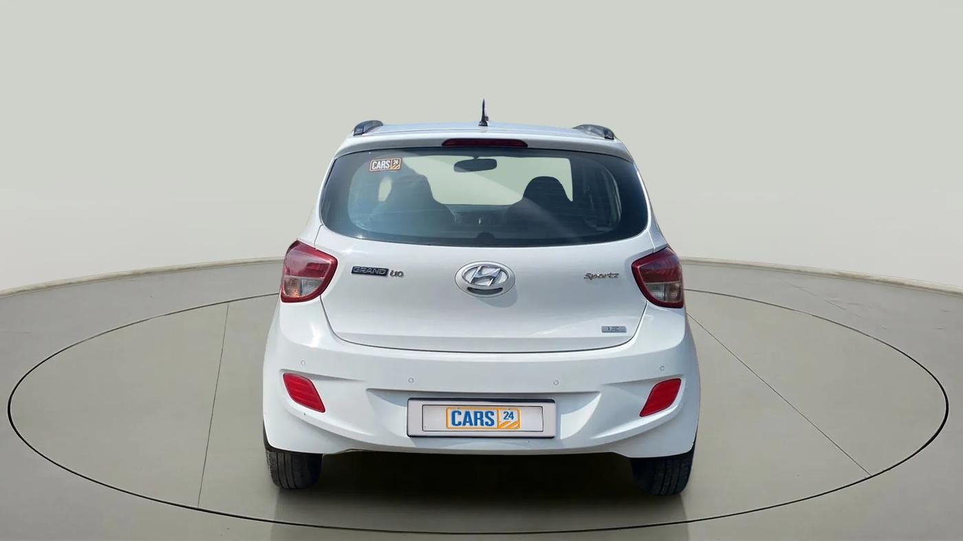 2015 Hyundai Grand i10 SPORTZ 1.2 KAPPA VTVT, Petrol, Manual, 63,198 km, Back/Rear